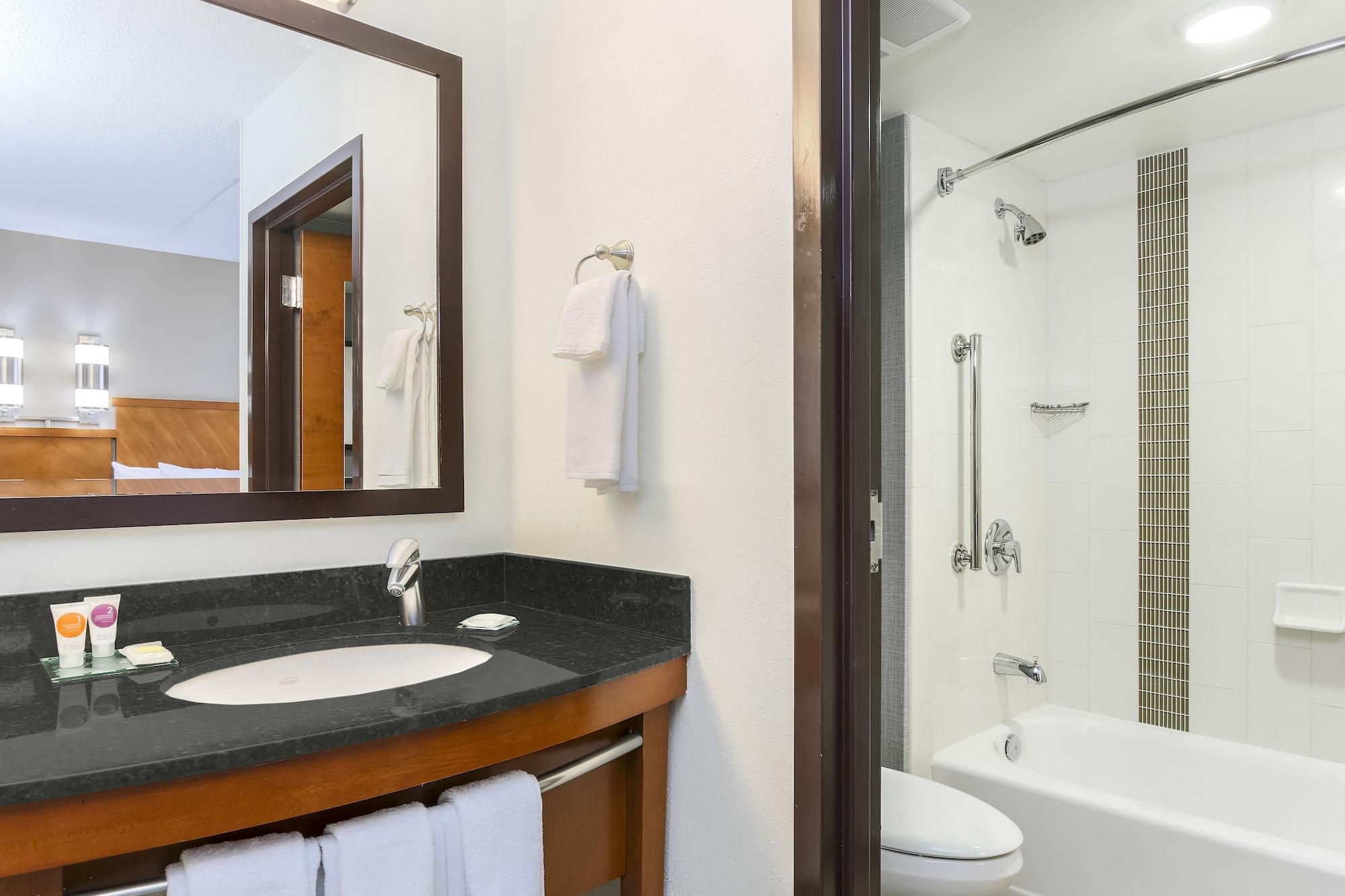 Hyatt Place Fort Worth/Хърст Екстериор снимка