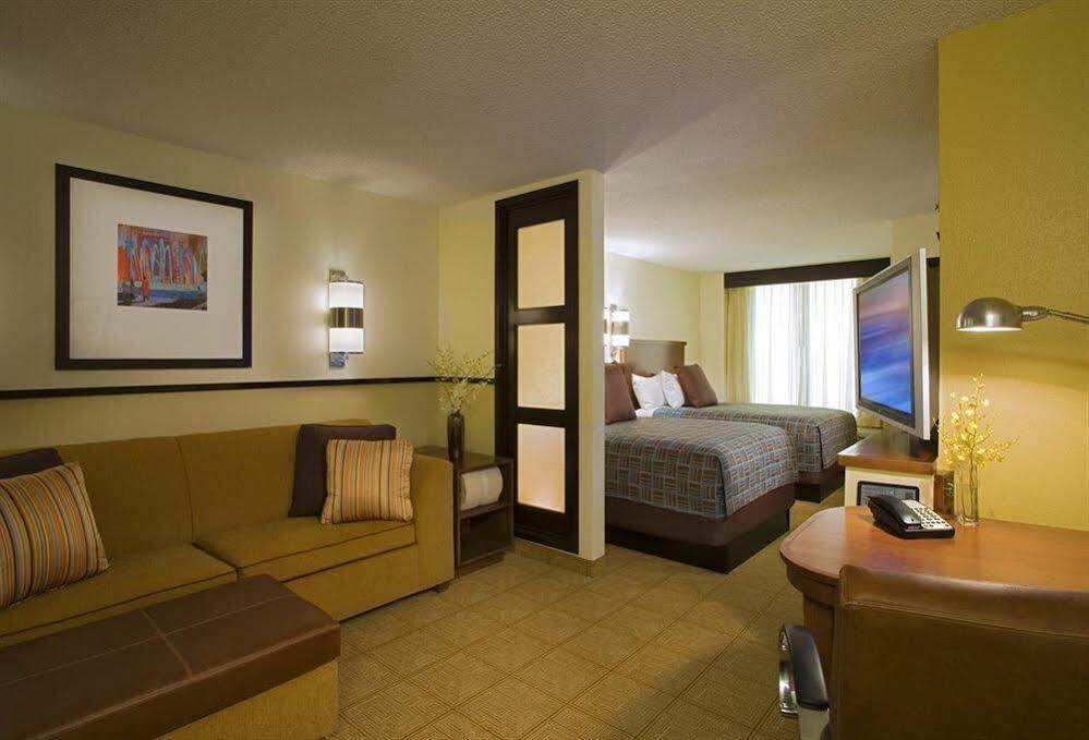Hyatt Place Fort Worth/Хърст Екстериор снимка