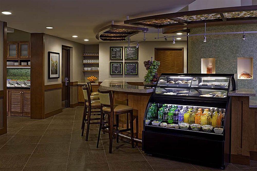 Hyatt Place Fort Worth/Хърст Ресторант снимка